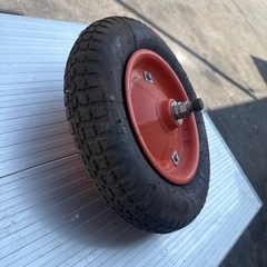 一輪車用タイヤの画像