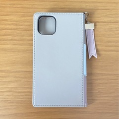 【美品】Elegante 手帳型iPhone11ケース ベージュピンクの画像