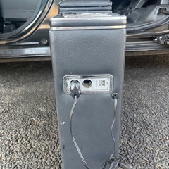 ルーミーコンソールボックスの画像