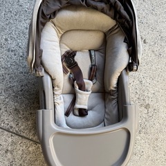 コンビ　バウンサー　スイングベッドの画像