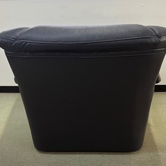 未使用　本革　肘付き1人掛けソファーの画像