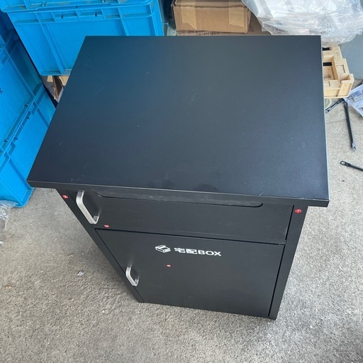 新品 宅配box