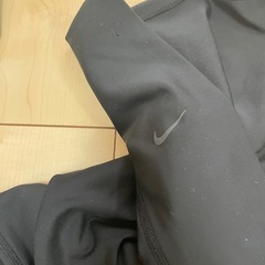 ナイキ　スポーツウェアの画像