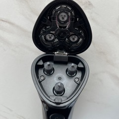 電気シェーバー　美品　使用一回のみの画像