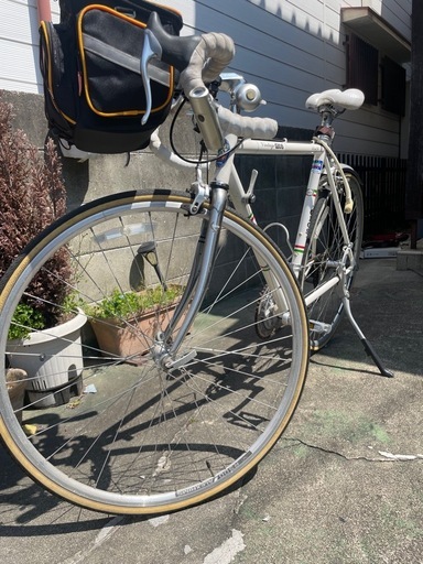 ロードバイク　GIOS VINTAGE 白　付属品有り