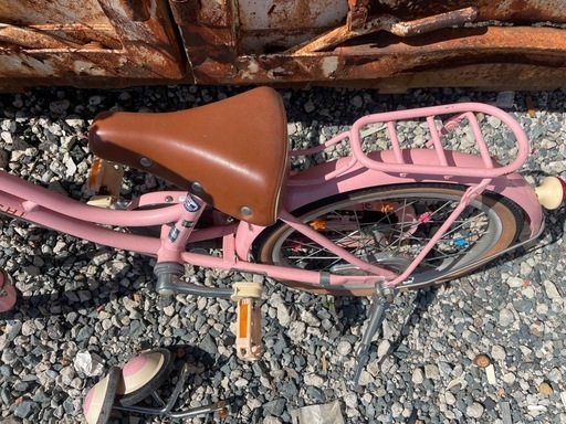 MACCHI ピンク 子供自転車（20インチ）