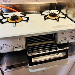 リンナイ ガスコンロ プロパンガス用 2口 グリル付き 2024年購入 動作良好の画像