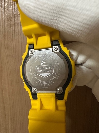g-shock タフソーラー　イエロー