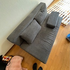 	【激安】2人掛けソファ クッション付き すぐ使えますの画像