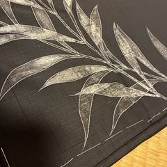 しつけ付き　未使用　大島明　Akira 黒 葉模様 訪問着の画像