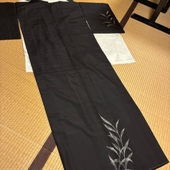 しつけ付き　未使用　大島明　Akira 黒 葉模様 訪問着の画像