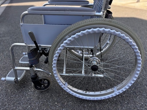 美品！　自走式　車椅子　