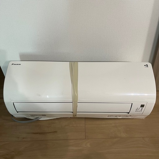 【美品】2023年製 ダイキン エアコン 18 畳用 200V F563ATEP-W