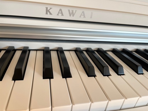 電子ピアノ