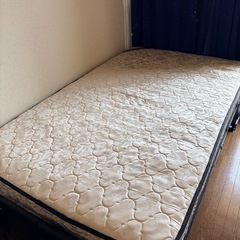 セミダブル スプリングマットレスの画像