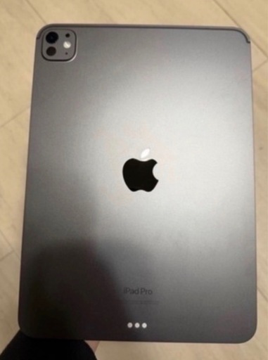 iPad pro 11 m5 ほぼ新品 1tb バッテリー残量100%  傷汚れなし