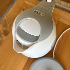 【無料】電気ケトル｜洗浄済・使用感あり＋洗浄剤付きの画像