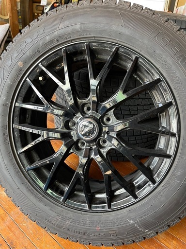 マツダRX8純正アルミホイール&タイヤの4本セットです。タイヤはレター マツダRX8純正アルミホイール&タイヤの4本セットです。タイヤはレター