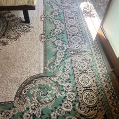 大きな絨毯ですの画像