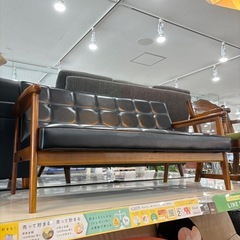 【トレファク高槻店】取りに来られる方限定！カリモク60の2シーターKチェアのご紹介です！の画像