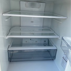 2020年製 AQUA ノンフロン冷凍冷蔵庫272L 冷蔵庫 3ドア 大容量 ファミリー向けの画像