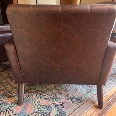 カリモク　革張り　応接ソファの画像