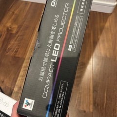 コンパクト LED プロジェクター　の画像