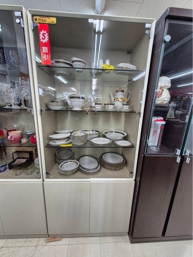 食器棚