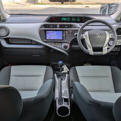 ★H25年！修復歴無！実走行4.5万㌔！アクア【S】プッシュスタート！フルセグTV！Bluetooth接続！純正SDナビ！オートライト！★の画像