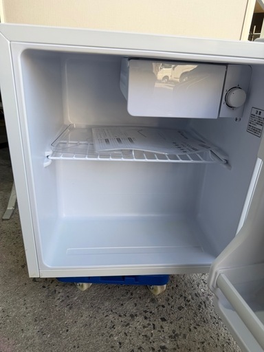 アイリスオーヤマ 
冷蔵庫 42L 1ドア AF42-W  2020年製 42L