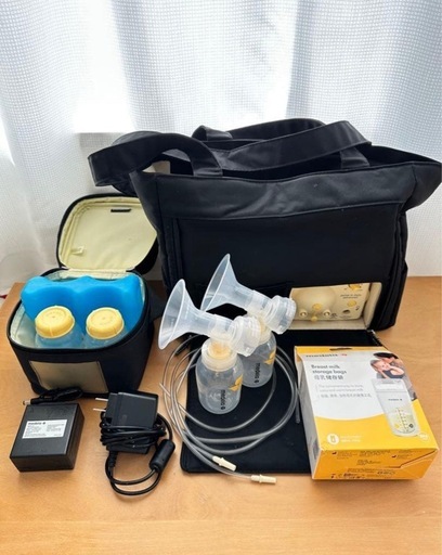 美品) メデラMedela ダブル電動搾乳器 トートバッグ付 おまけ付