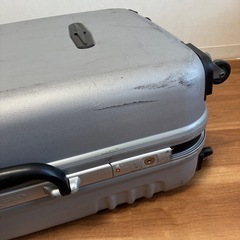 大型スーツケースLサイズの画像
