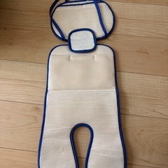 チャイルドシート、ベビークールマットの画像