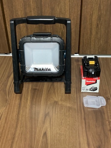 マキタ ライト ML805  　