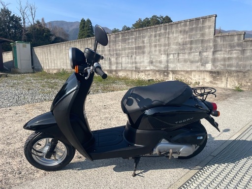☆お話し決まりました☆前後タイヤ新品！　人気のホンダ　トゥデイ　AF67型　便利なサイドスタンド付き
