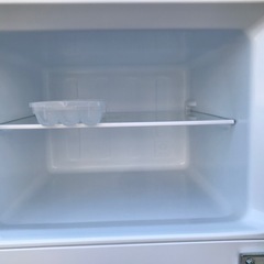 Hisense ブラック 120L 2ドア冷蔵庫の画像