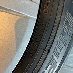 プリウスα 純正ホイールの画像