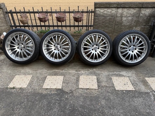 カールソン　1/16 20インチ　PCD120/5H