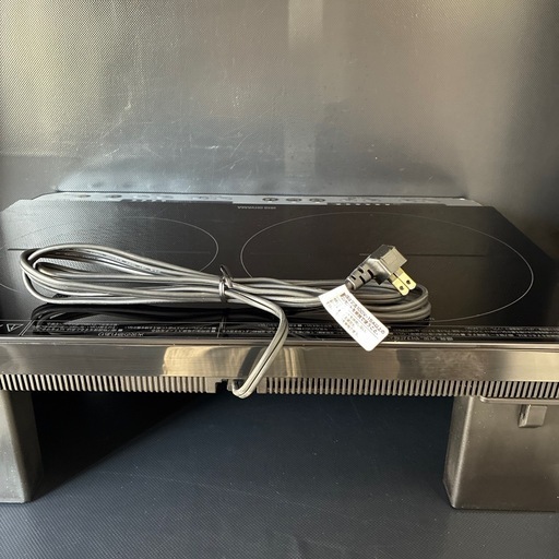 アイリスオーヤマ 専用台付き 2口IHクッキングヒーター