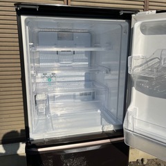 庫内清掃済み　2012年製　SHARP 314L 冷蔵庫の画像