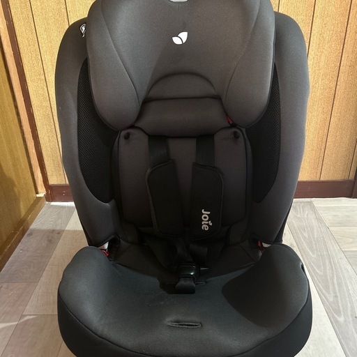 ISOFIX JOIE チャイルドシート　ジュニアシート