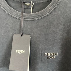 FENDI メンズ　新品Mサイズの画像