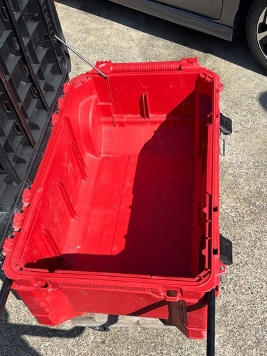 Milwaukee PACKOUT 大型ローリングストレージボックス