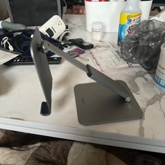 タブレット、スマホスタンドの画像