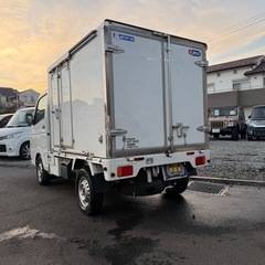 🉐【支払い総額145万円】車検令和9年1月21日H31年式 NT100クリッパートラック　冷蔵車-30度　ETエアコンパワステ　貨物調子良好 修復歴なし　乗って帰れる！の画像