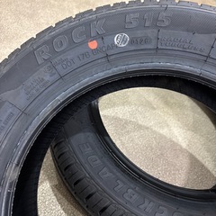 新品タイヤ2本の画像