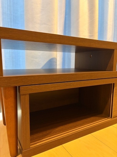 【金額交渉可能】新品同様、伸縮式テレビ台！