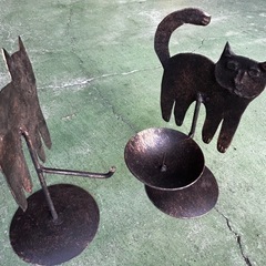 猫のキャンドルスタンドの画像