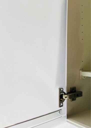 新品　吊り戸棚　グレー大理石調　150×70×39 引取り限定　
耐震性　扉ストッパー付き  