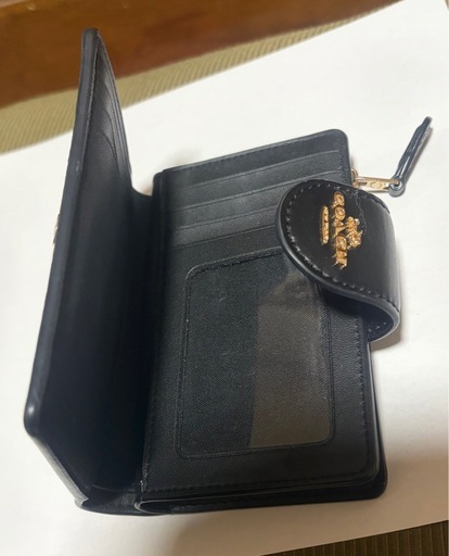 coach二つ折り財布